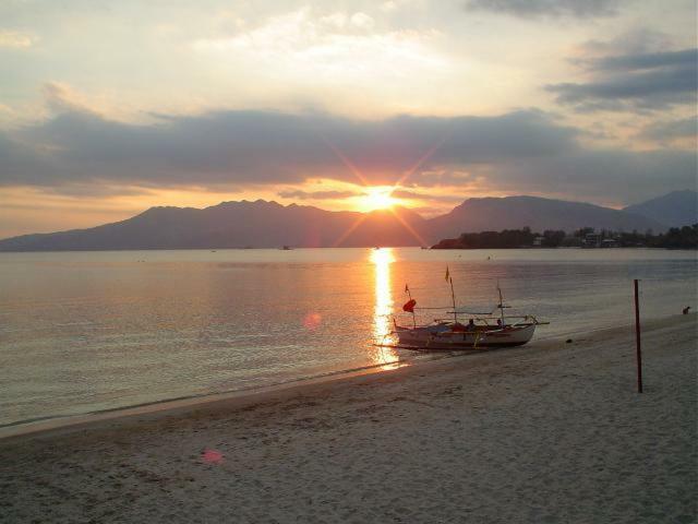 Playa Papagayo Beach Inn Olongapo Eksteriør bilde