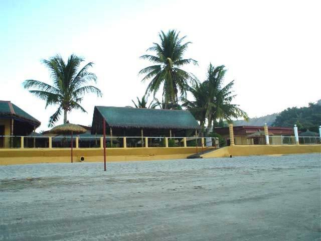 Playa Papagayo Beach Inn Olongapo Eksteriør bilde