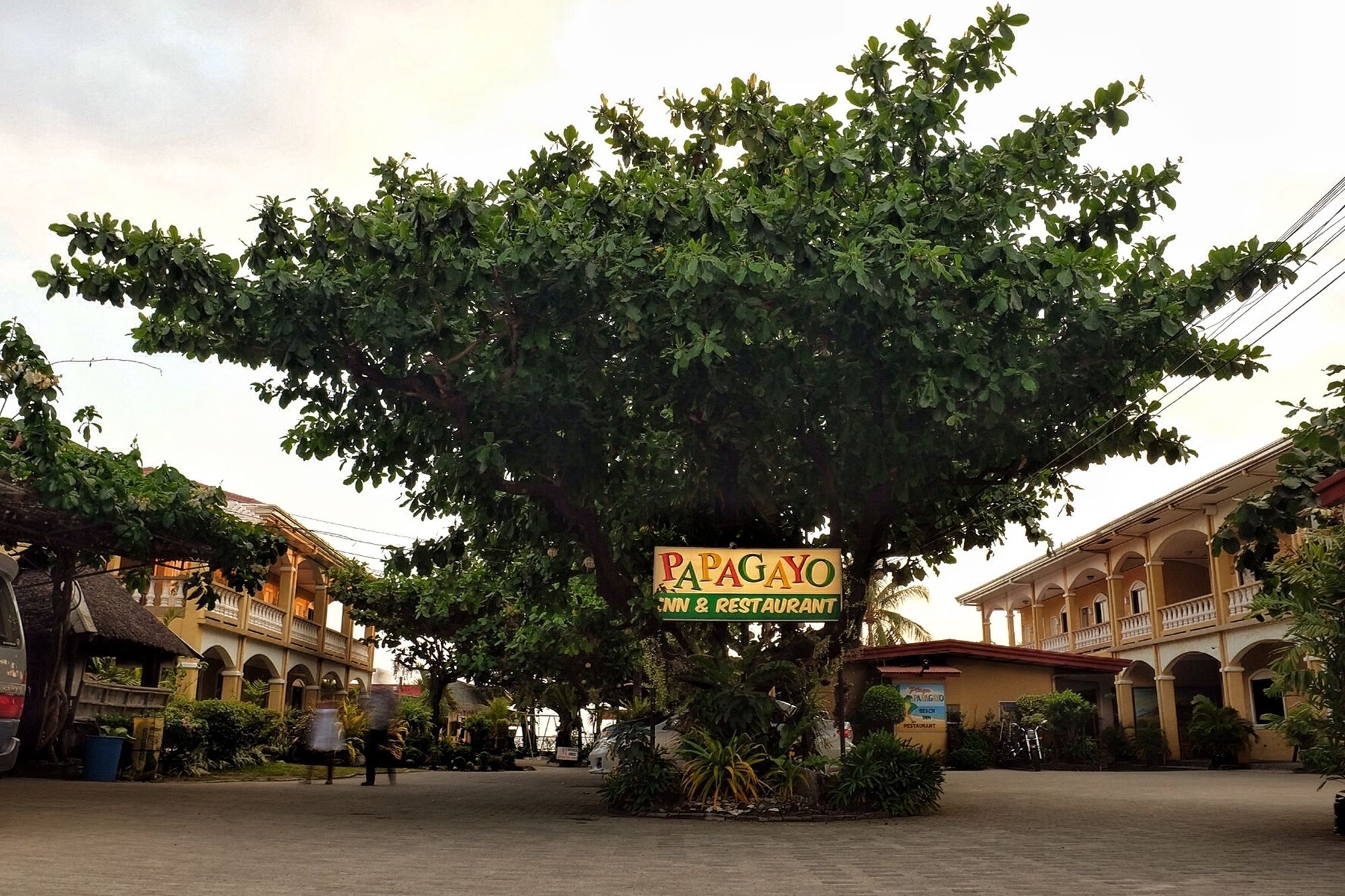 Playa Papagayo Beach Inn Olongapo Eksteriør bilde